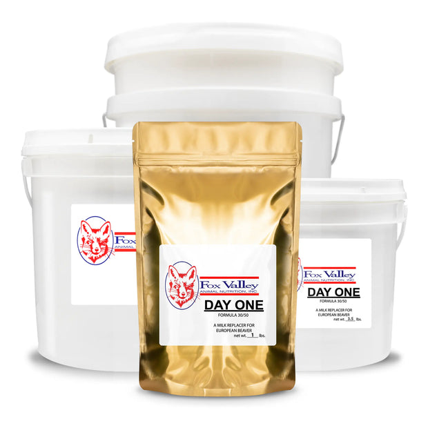 Image of all four sizes of Fox Valley 30/50 Formula for European Beavers. Including 1 lb, 3.5 lbs, 8 lbs, 20 lbs.